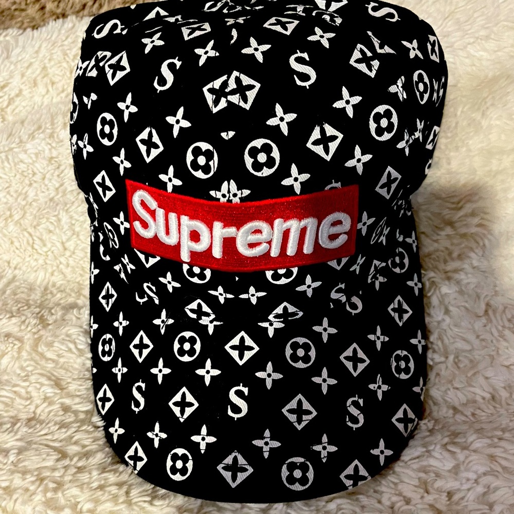 Louis Vuitton supreme hat